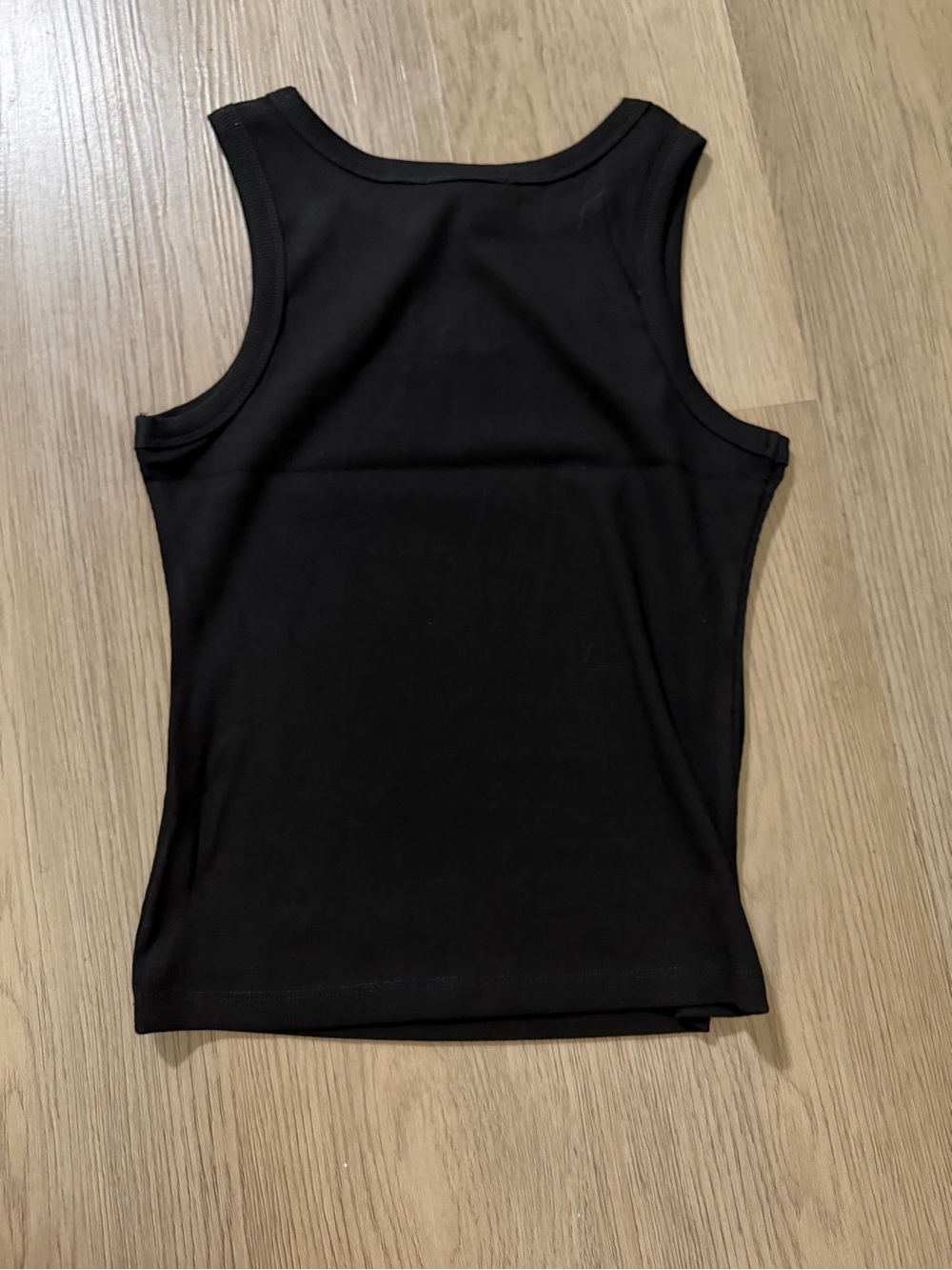 ALO Yoga Black Ribbed Muscle Tank with Yellow Logo - Picture 2 of 3
